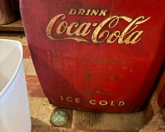 . . . large 1930's, 1940's vintage Coca Cola fridge (side view)