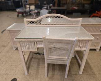 Vintage Henry Link White Wicker 6 Desk & Chair with Glass Top 