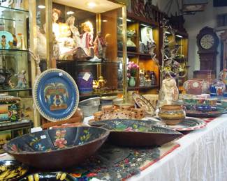 Vintage Mexican Collectibles