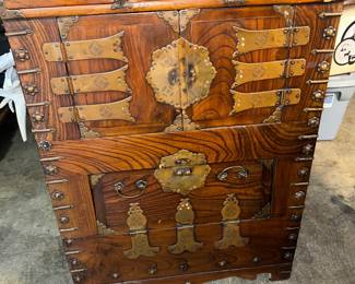 ANTIQUE CABINET
