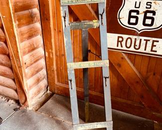 GENERAL STORE DISPLAY