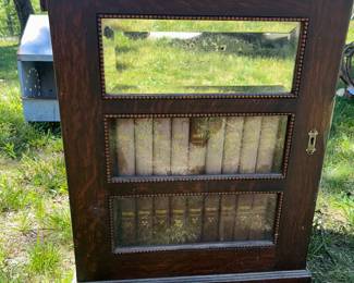 ANTIQUE CABINET