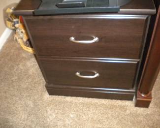 Side storage separate from desk