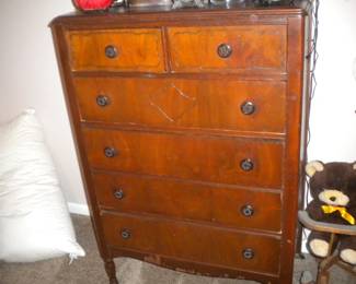 Antique 5 drawer chest