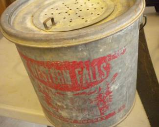 Western Falls vintage minnow bucket