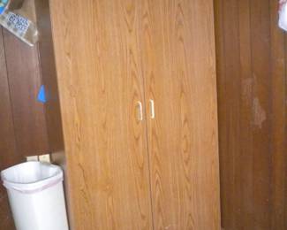 Garage storage cabilet