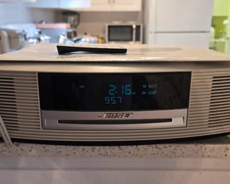 Bose wave radio