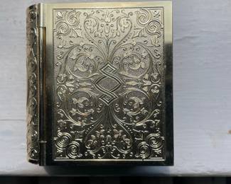 Vintage Seth Thomas Gold-Tone Book Travel Alarm Clock with Mother-of-Pearl Dial