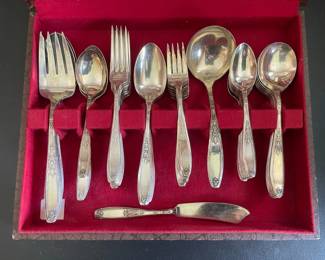 SHEIPCO Four Star Chest Silverware Set