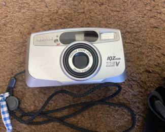 Pentax IQ Zoom 115V 35mm Film Camera