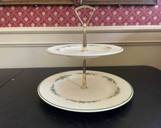 Pfaltzgraff TwoTiered Serving Stand