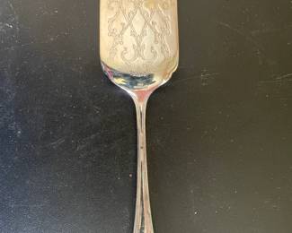 Vintage Gorham Heritage Silverplate Cake Server with Engraved Monogram second image