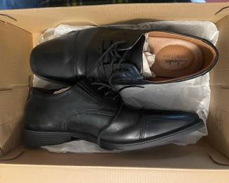 Clarks Collection Men's Black Leather Cap Toe Oxford Shoes