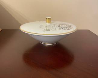 Vintage Hutschenreuther Selb Covered Vegetable Bowl with European Cityscape Scene