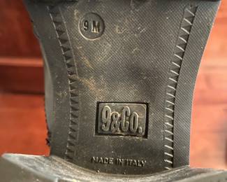 9&Co. Women's Black Leather Chelsea Boots