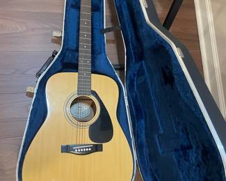 Yamaha FG-401 Acoustic Guitar with Case