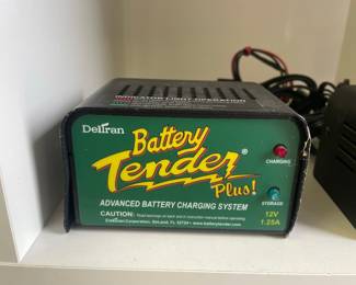 DelTran Battery Tender Plus! 12V 1.25A Battery Charger