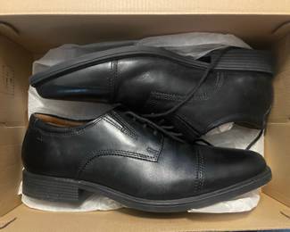 Clarks Collection Men's Black Leather Cap Toe Oxford Shoes