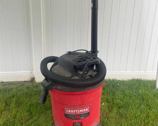 Craftsman 16 Gallon Wet/Dry Vacuum