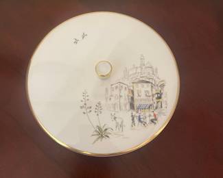 Vintage Hutschenreuther Selb Covered Vegetable Bowl with European Cityscape Scene