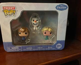Funko Pocket Pop! Disney Frozen Anna, Olaf, and Elsa Vinyl Figures 3-Pack Tin