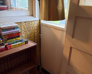 Floor lamp 