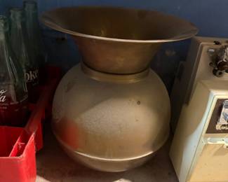 Spitoon 