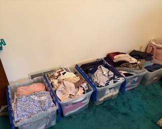 New & used clothing 