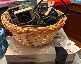 Nintendo Entertainment Set , Controllers