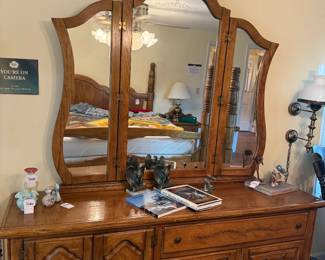 Dresser & Mirror