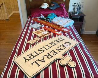 Dentistry Collectibles, Bedding, Twin Size Mori Shige Bed Frame, Twin Size Beauty Rest Mattress & Box Spring