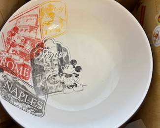 Mickey Mouse bowl set in box