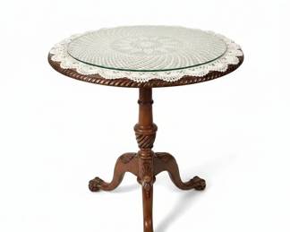 Victorian Style Pedestal Table with BallandClaw Feet