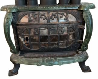 Estate Stove Co. Triple Effect Hamilton, OH Cast Iron Wood Burning Stove second image