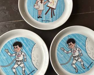 Laurie Holiday Childrens Plates