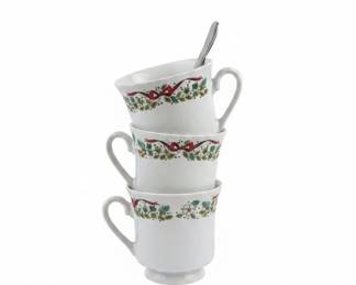 Gibson Home Holly Berry Christmas Pattern Mugs second image