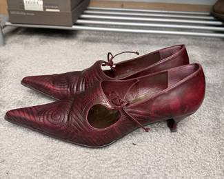 Women's Burgundy Quilted Leather Kitten Heel Pumps
