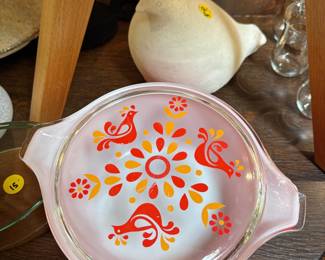 Pyrex "Friendship" Orange Casserole Dish