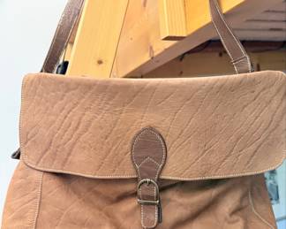 BedStu Rustic Leather Messenger Bag