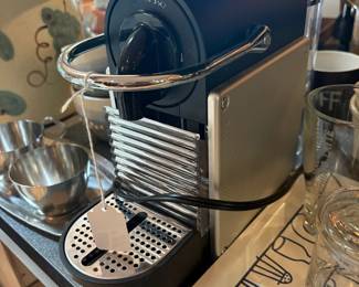 Nespresso Pixie Espresso Machine