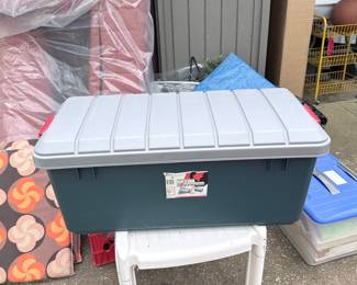 IRIS RV BOX 800 Storage Bin