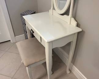 White Vanity Table with TriFold Mirror and Stool