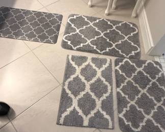 Gray Trellis Pattern Bath Mat Set Piece