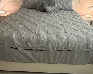 Camel group Italy Ambro bedroom king size with mattress Tempur Pedic