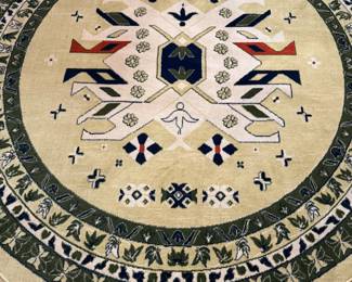 8 x 8 Round Turkish Rug - Excellent Condition