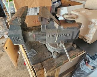 Very heavy Craftsman vise $40 you'll have to bring a tool to remove