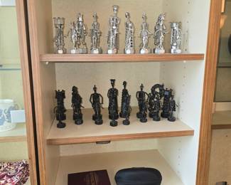 1060 "nuts and bolts" chess pieces