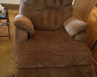 BIG RECLINER