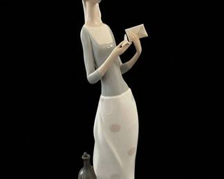 Lladro Girl With Letter Porcelain Figurine second image