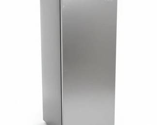 Insignia Upright Freezer NSUZSS